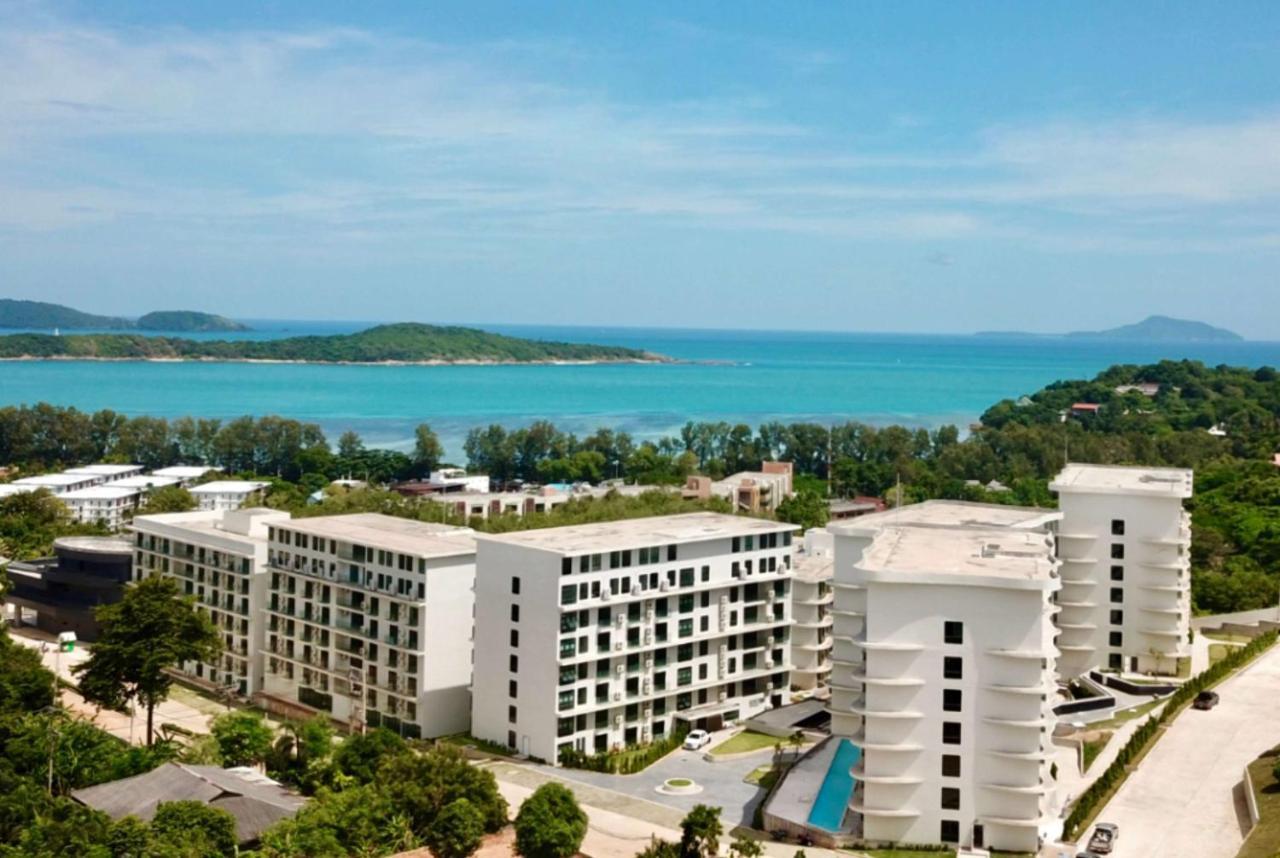 Wyndham La Vita Rawai Phuket Exterior photo