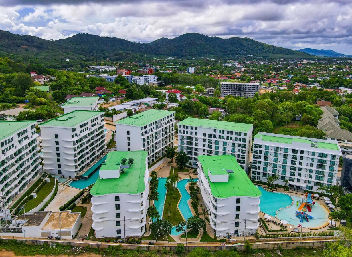 Wyndham La Vita Rawai Phuket Exterior photo
