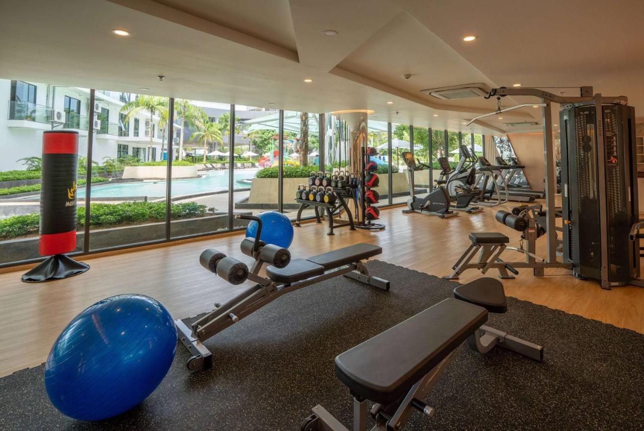 Wyndham La Vita Rawai Phuket Exterior photo